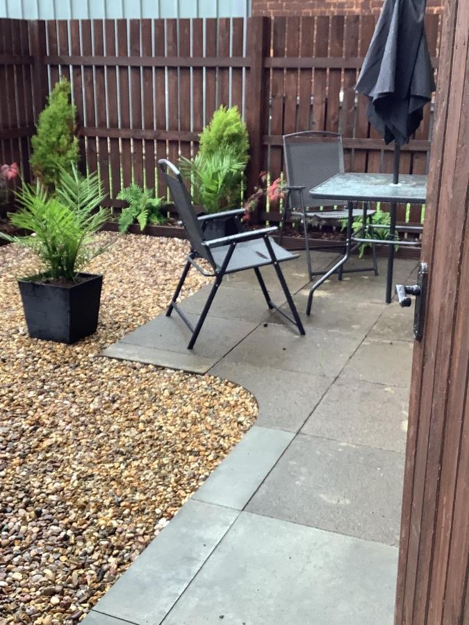 Ground Floor Apartment With Garden 格拉斯哥 外观 照片