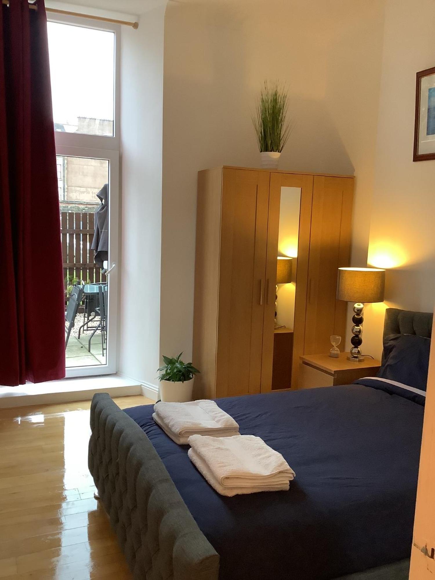 Ground Floor Apartment With Garden 格拉斯哥 外观 照片